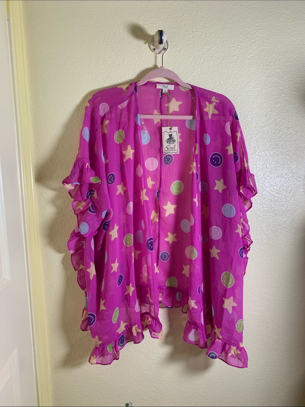 NWOT easel Pink Star & Dot Ruffle Kimono, Size M